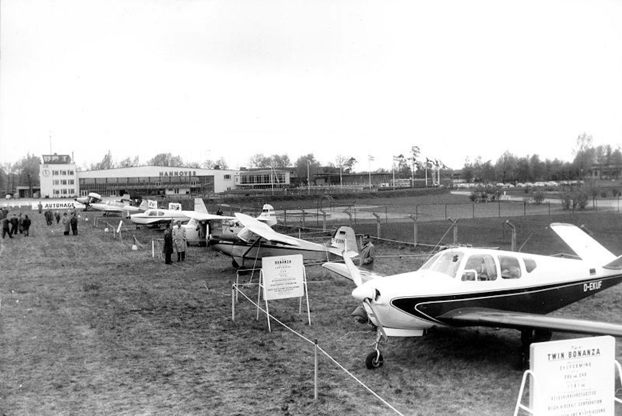 Historical photo of ILA 1957: A fresh start at Hanover-Langenhagen