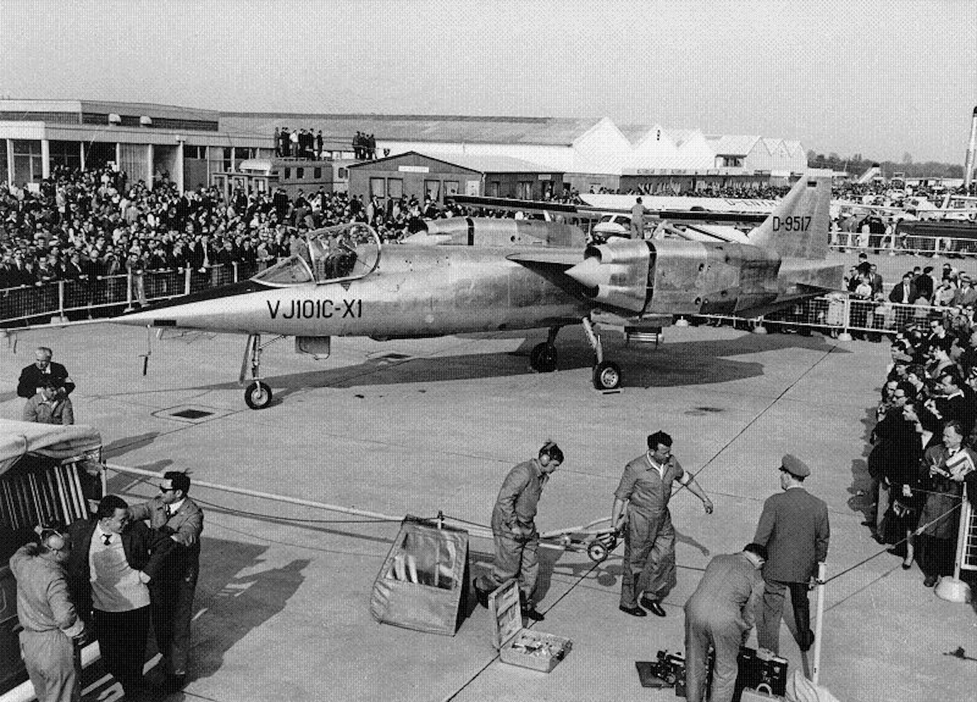 Historical photo of ILA 1964: Innovation and expansion